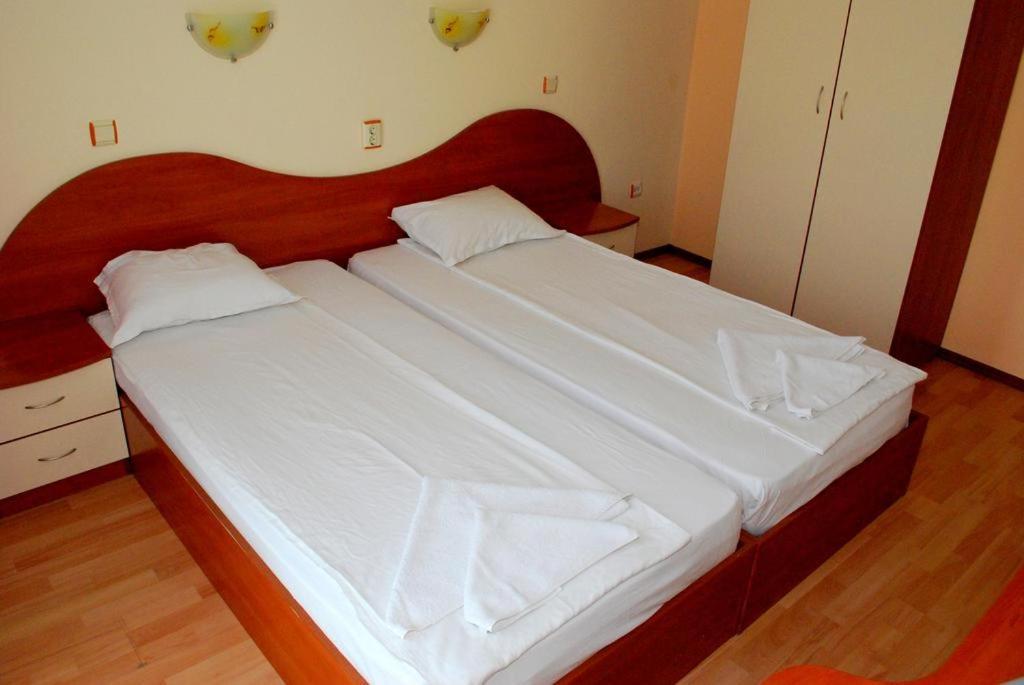 סאני ביץ' Hotel Harmony מראה חיצוני תמונה