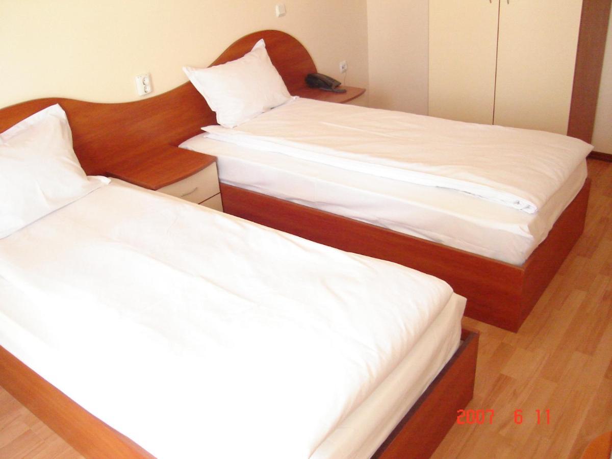 סאני ביץ' Hotel Harmony מראה חיצוני תמונה
