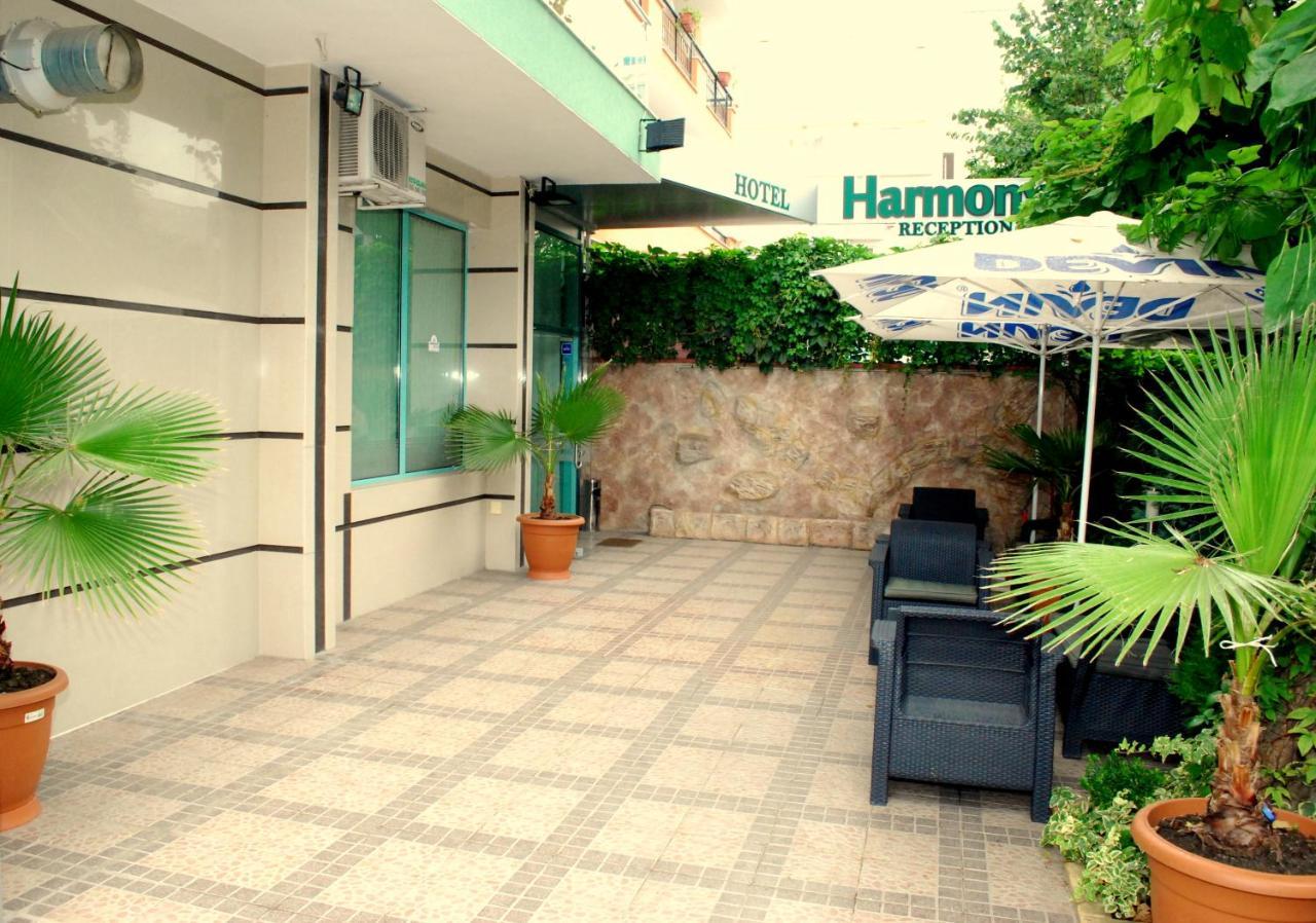 סאני ביץ' Hotel Harmony מראה חיצוני תמונה