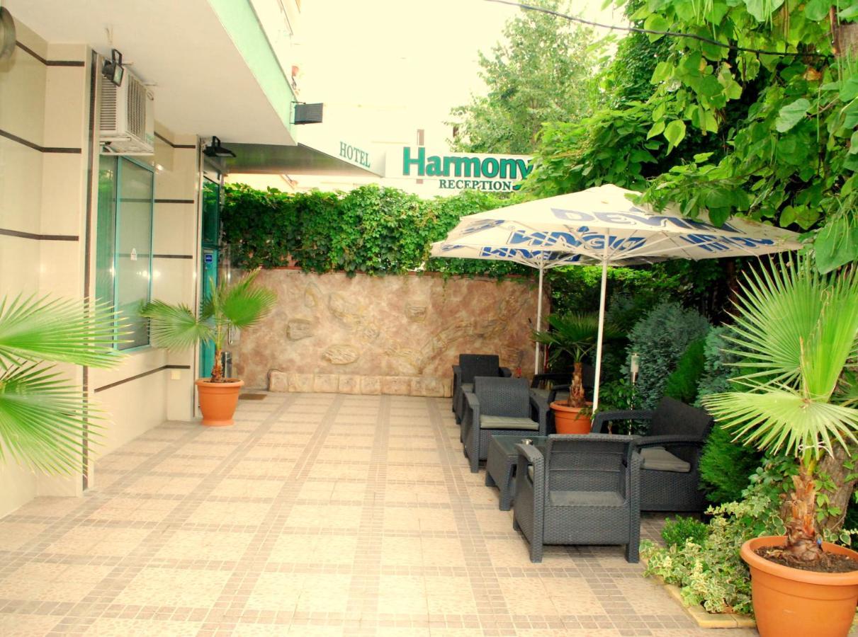 סאני ביץ' Hotel Harmony מראה חיצוני תמונה