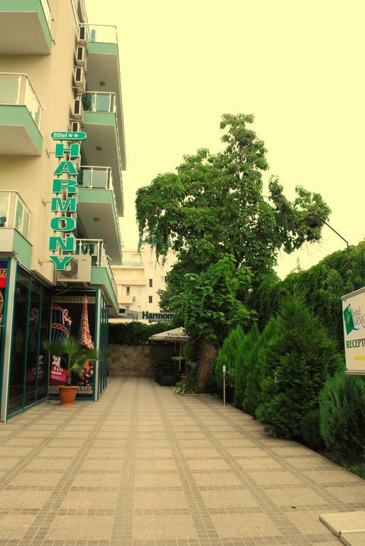 סאני ביץ' Hotel Harmony מראה חיצוני תמונה